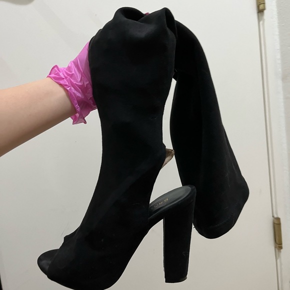 Over The Knee Thigh High Suede Boots On Chunky Block Heel - Picture 5 of 7